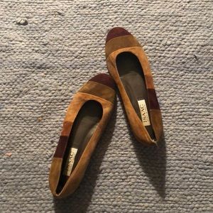 Isaac Mizrahi  flats